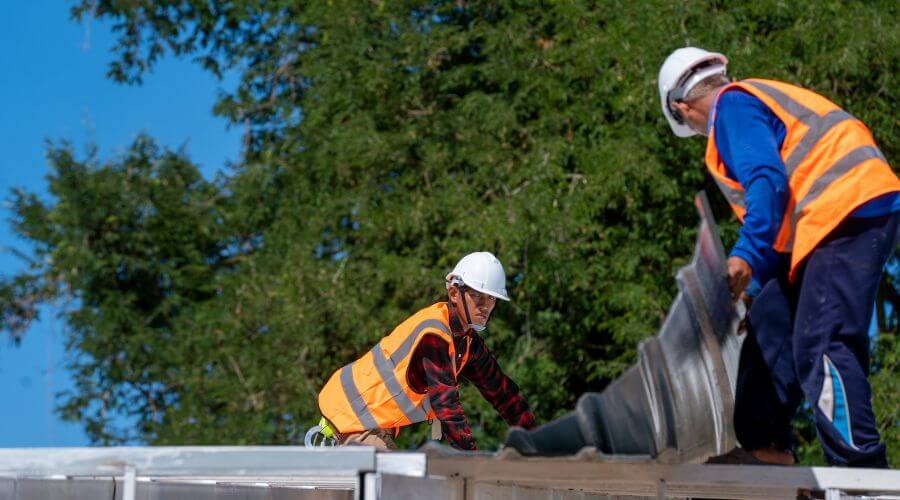 Professional gutter cleaning in Morgan, GA